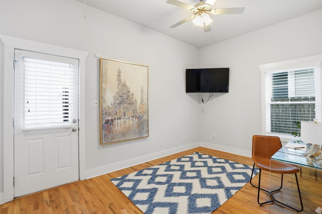 Lawn Place Add - Residential