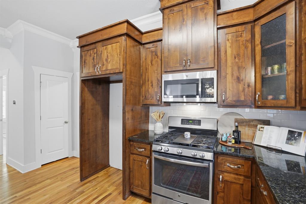 Lawn Place Add - Residential