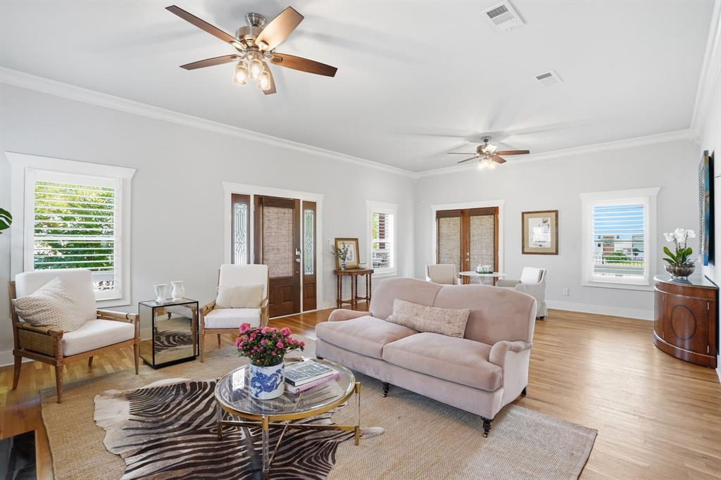 Lawn Place Add - Residential