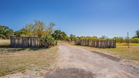 A home in Tolar