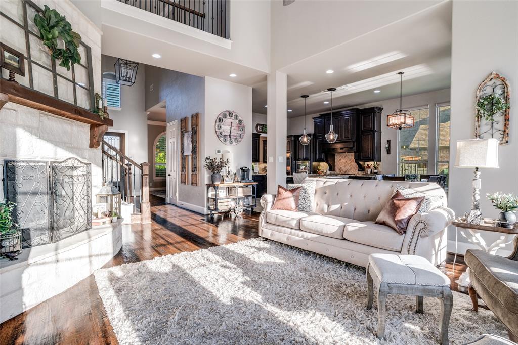 810 Moss Glen Drive