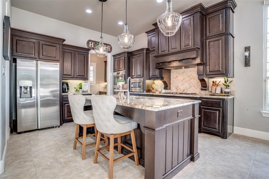 810 Moss Glen Drive