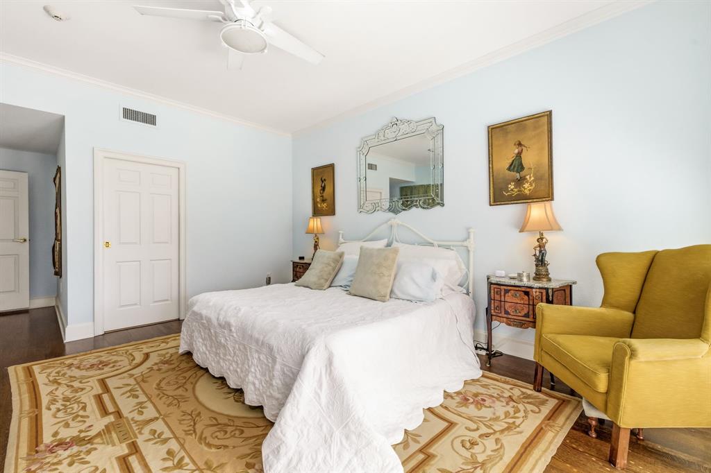 CRESTPARK - Residential
