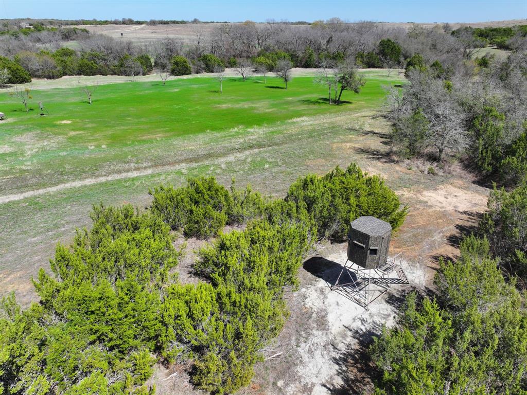 E M Bond Surv A-79 - Land