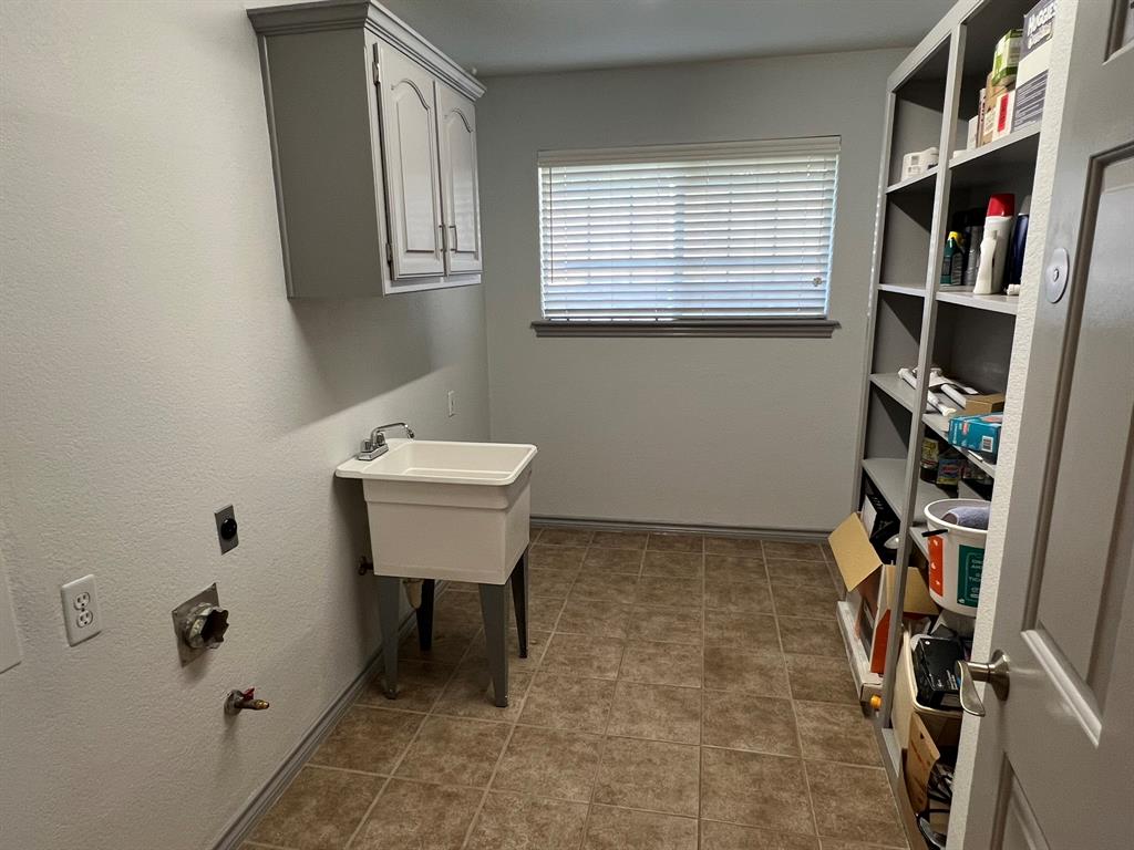 Creek View - Residential