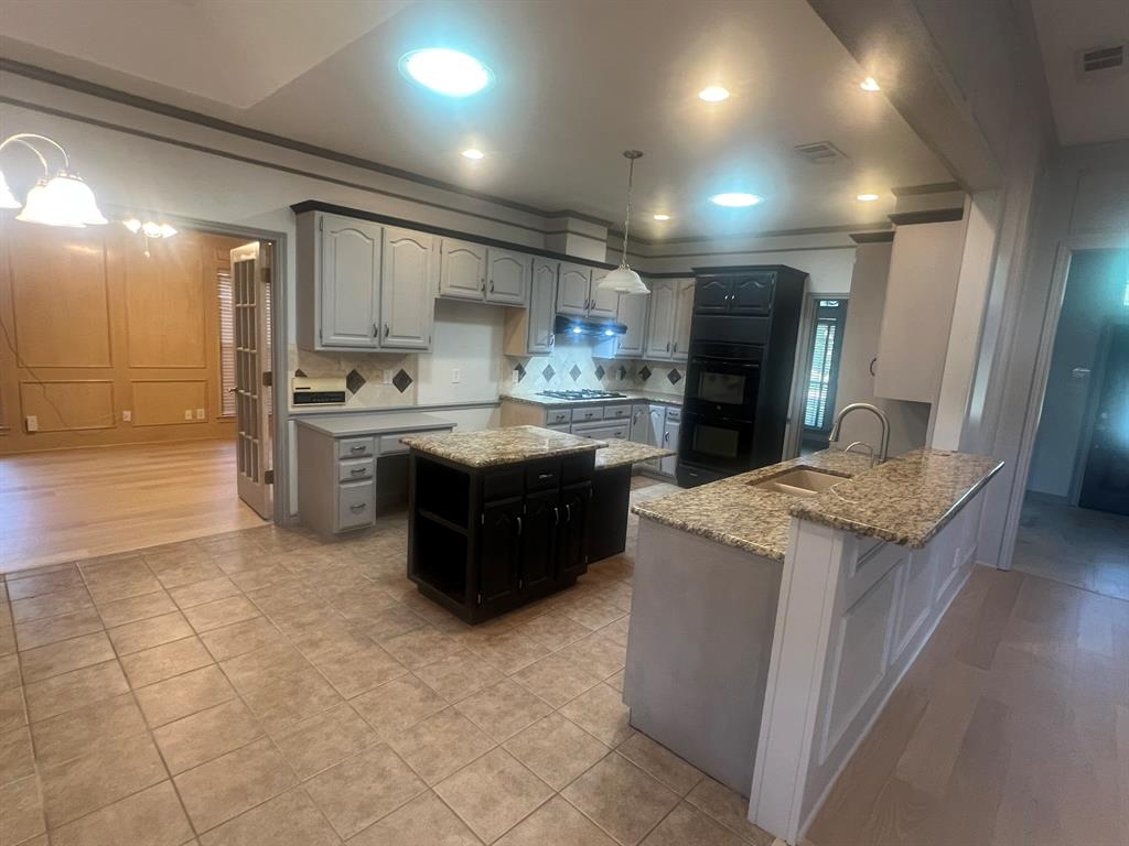 Creek View - Residential