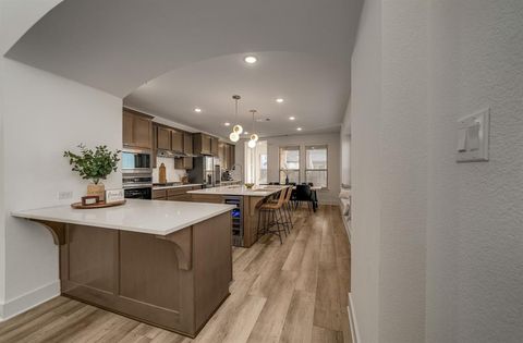 Tiny photo for 1900 Dappled Grey Avenue, Aubrey, TX 76227 (MLS # 21101332)