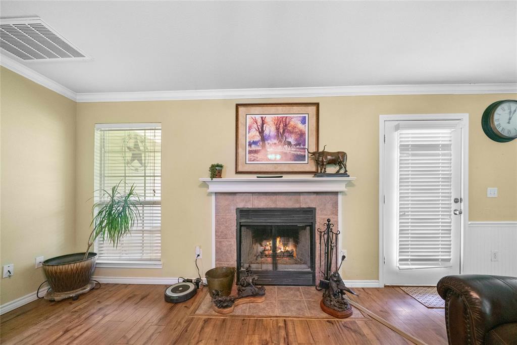 OAK MANOR ESTATES - Residential