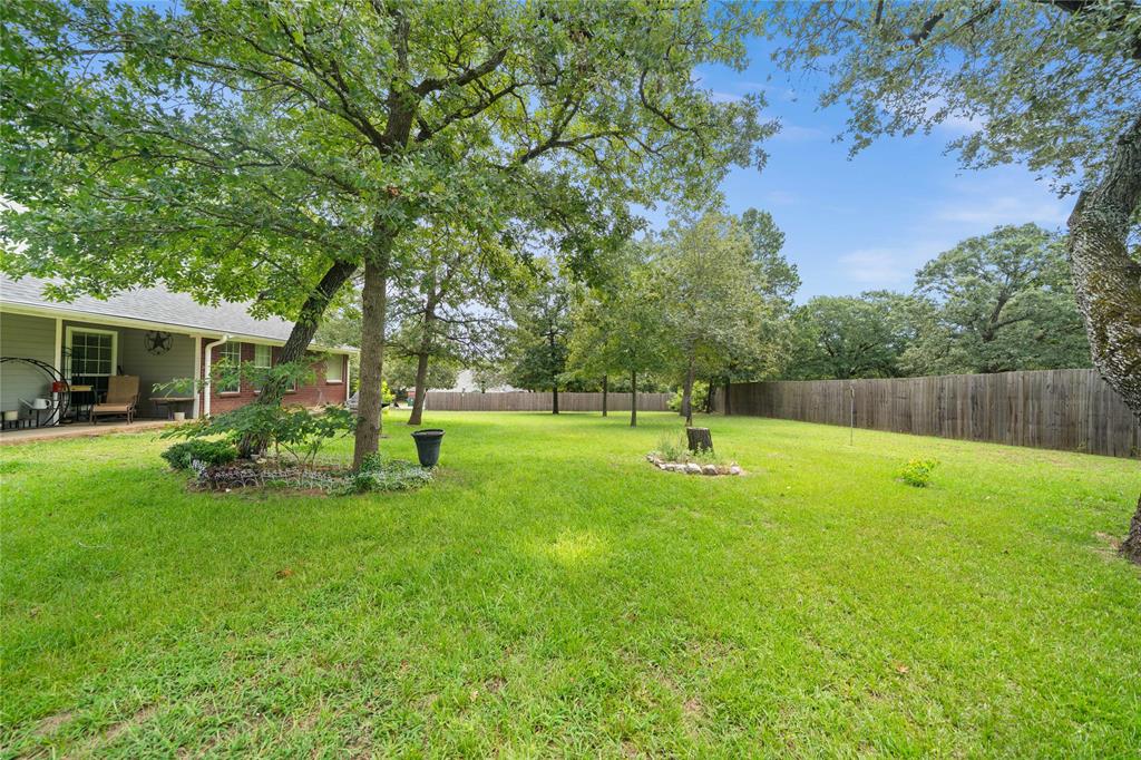 OAK MANOR ESTATES - Residential