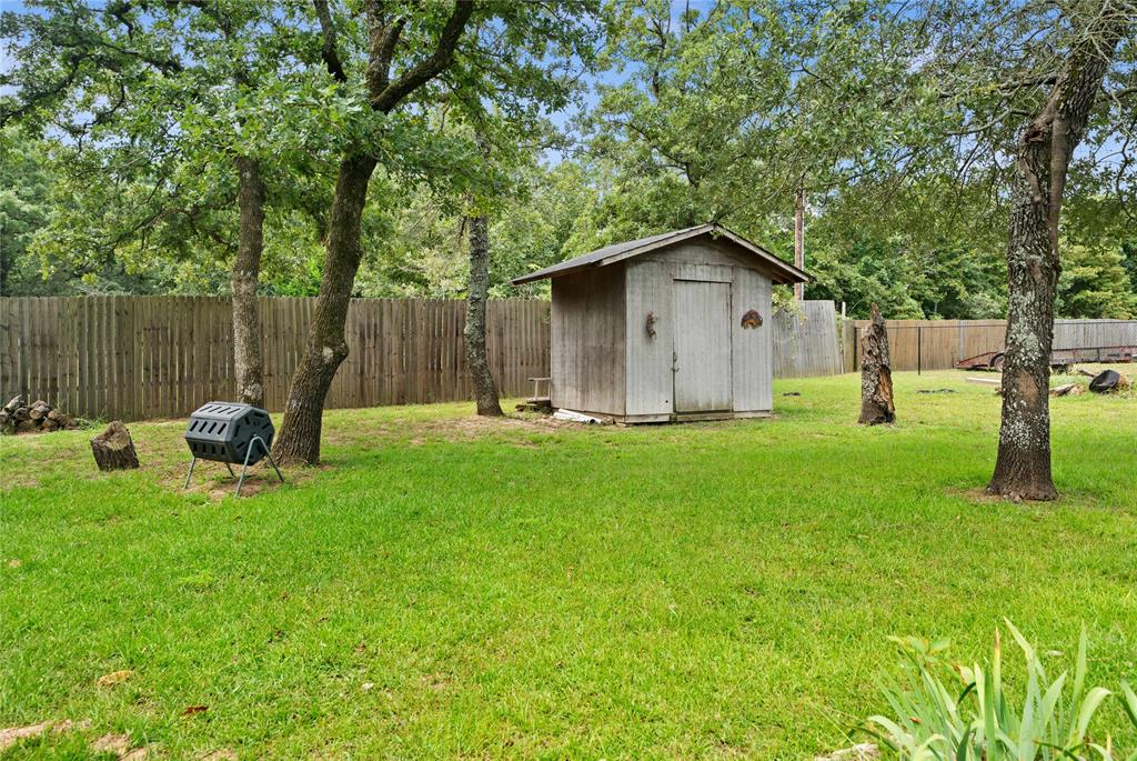 OAK MANOR ESTATES - Residential