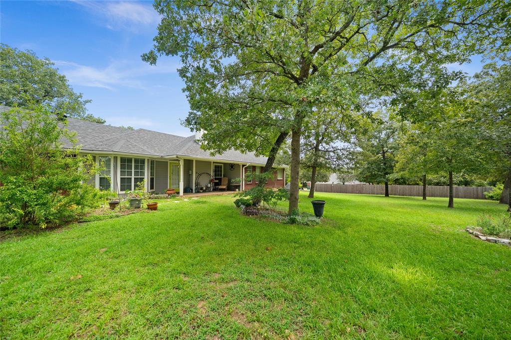 OAK MANOR ESTATES - Residential