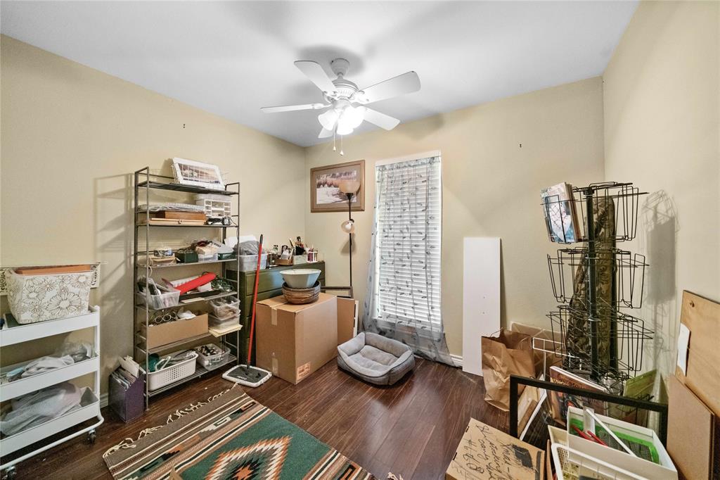 OAK MANOR ESTATES - Residential