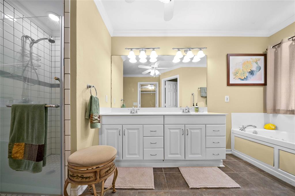 OAK MANOR ESTATES - Residential