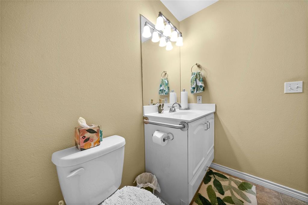 OAK MANOR ESTATES - Residential