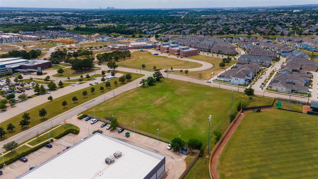 U I C I Add - Commercial Sale