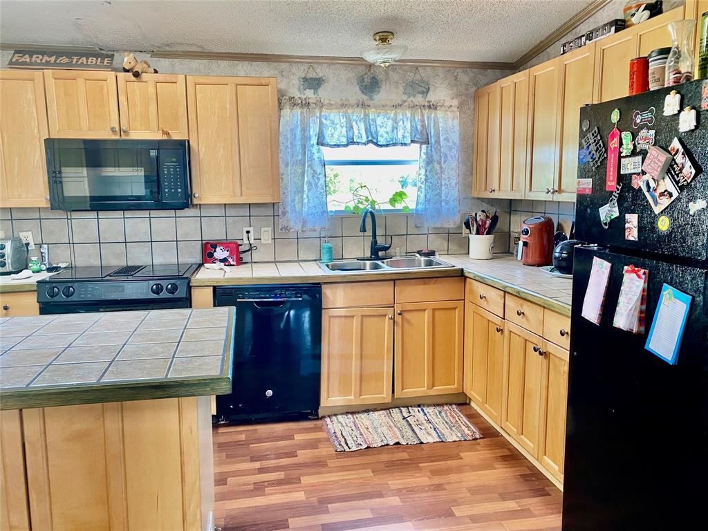 West Caddo Estates - Residential