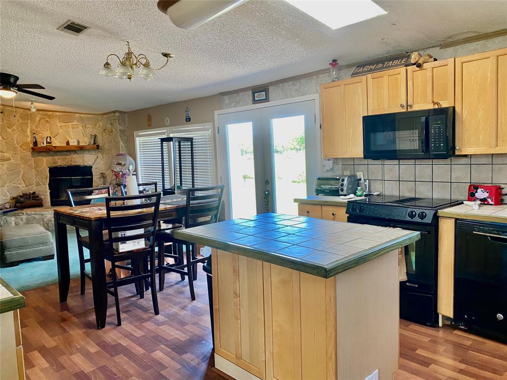 West Caddo Estates - Residential