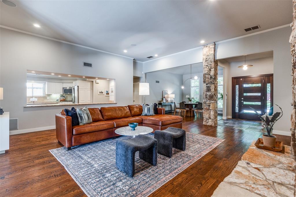 9414 Shady Valley Drive