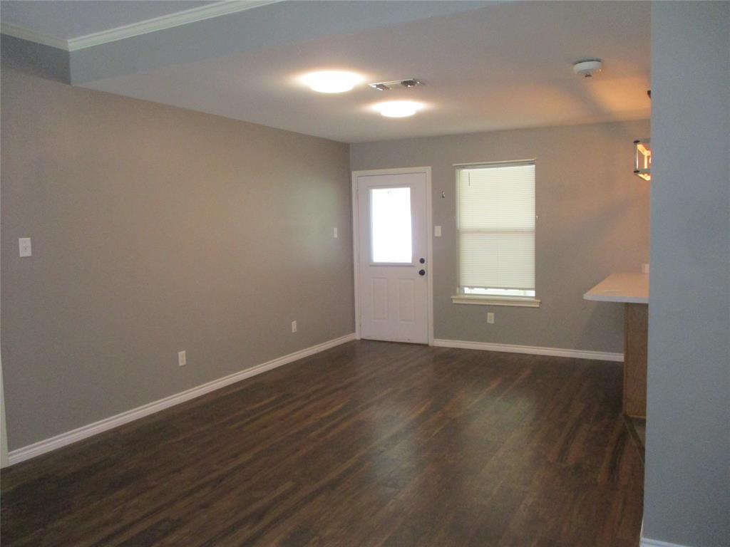 Pine Crest Landing - Residential