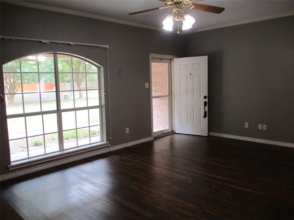 Pine Crest Landing - Residential