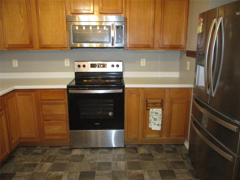Pine Crest Landing - Residential