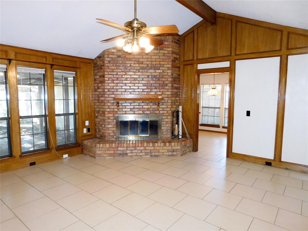 Fountain Park East Instl I - Residential Lease