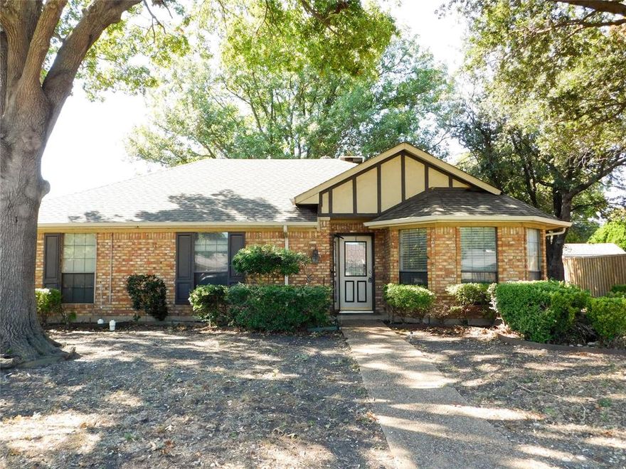 Lovely 4 bedroom 2 bath in an established exemplary schools. House hardwood floor and ceramic tiles throughout, stainless steel appliance. Split bedroom for privacy and lovely backyard with covered patios and ceiling fan. Lots of matured trees for nice shades during hot Texas summer heat. $75 admin fee due upon approval and signing of lease.