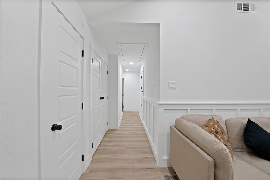 Irwin Keasler Dev Red Bird 04 - Residential