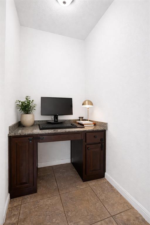 Hawthorne Mdws - Residential