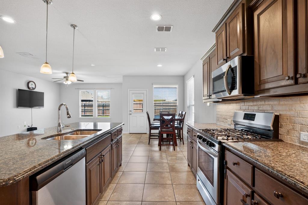 Hawthorne Mdws - Residential