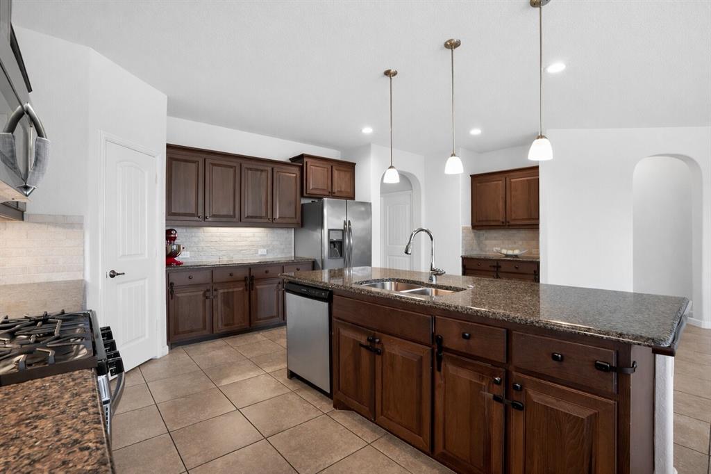 Hawthorne Mdws - Residential