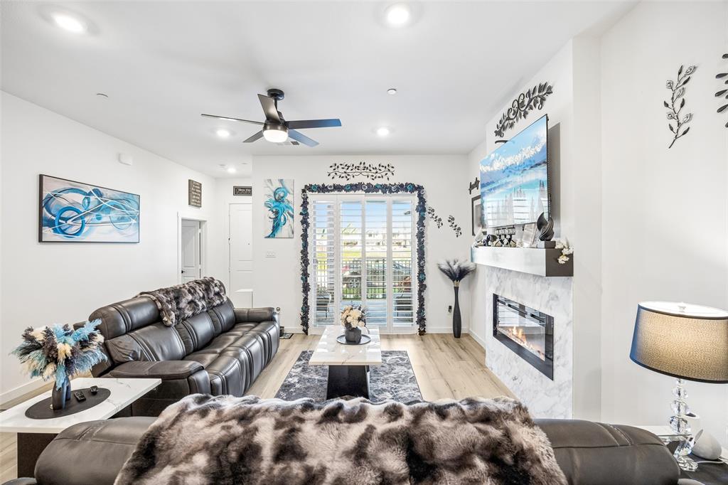 629 Casey Way
