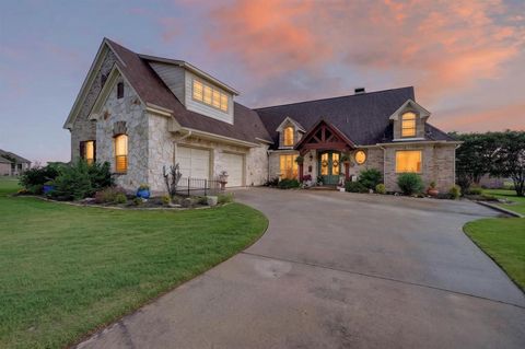 Photo of 1399 Canyon Lake Road, Wills Point, TX 75169 (MLS # 21252493)