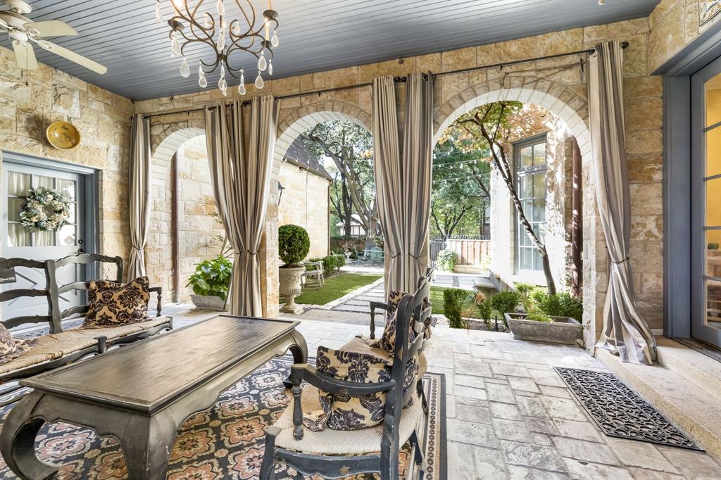 HIGHLAND PARK - Residential