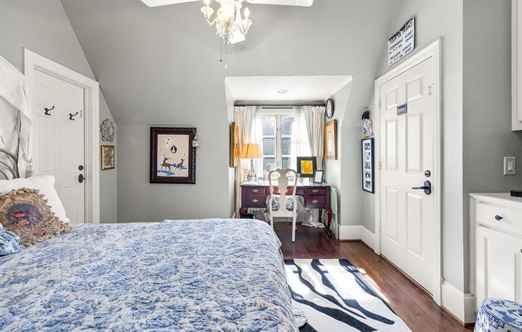 HIGHLAND PARK - Residential