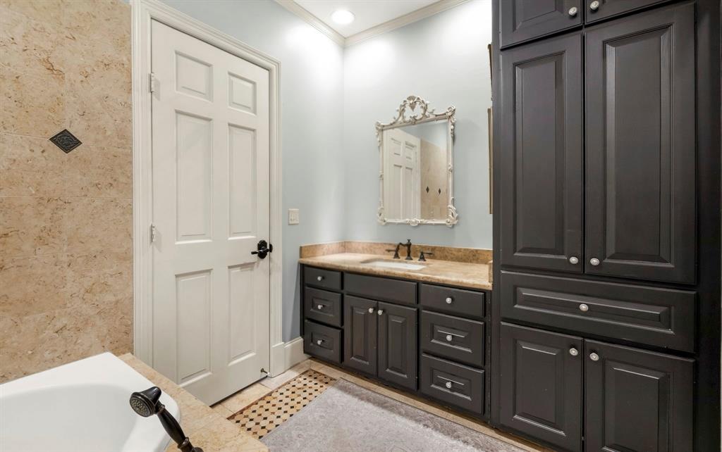 HIGHLAND PARK - Residential