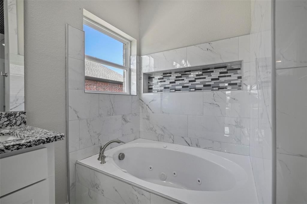 Mabank Mdws Ph 2 - Residential