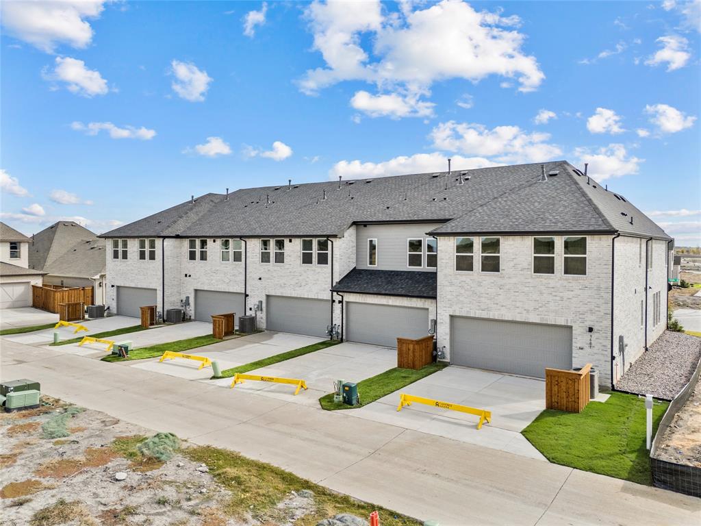 Talia - Residential Lease