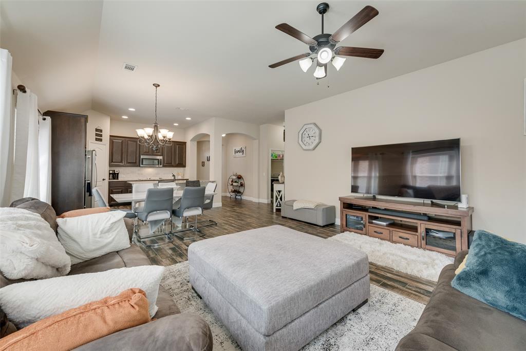 Live Oak Creek - Residential
