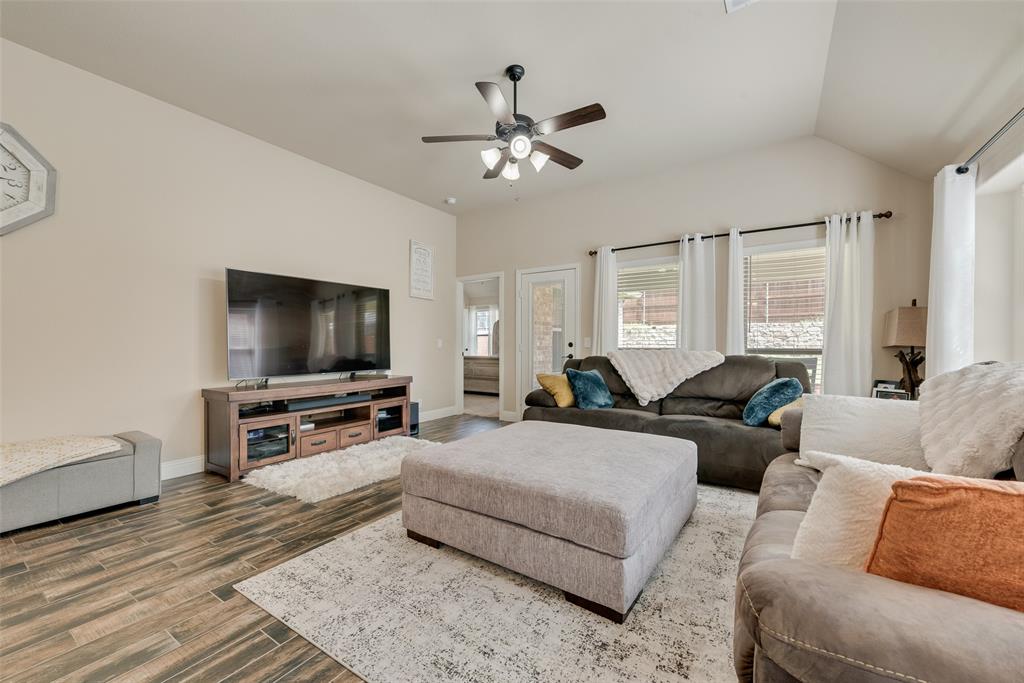 Live Oak Creek - Residential