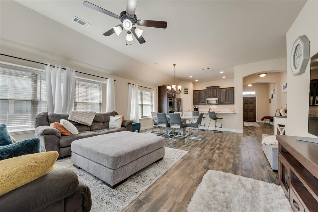 Live Oak Creek - Residential