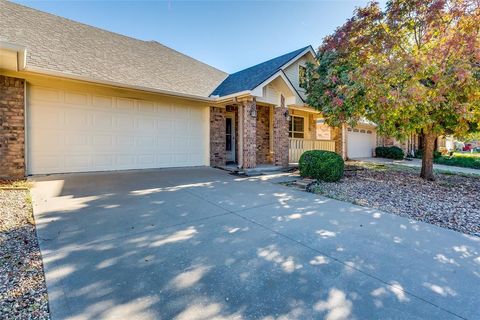 A home in Granbury