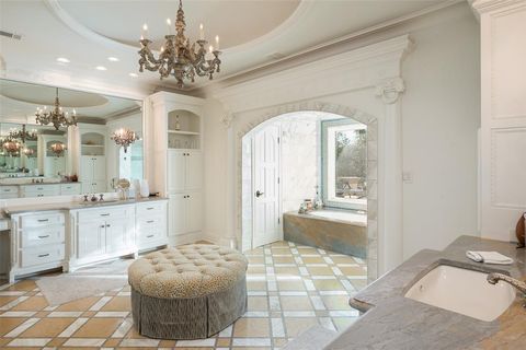 Tiny photo for 7031 Turtle Creek Boulevard, University Park, TX 75205 (MLS # 21063823)