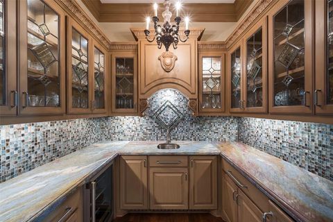 Tiny photo for 7031 Turtle Creek Boulevard, University Park, TX 75205 (MLS # 21063823)