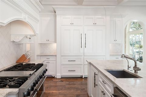 Tiny photo for 7031 Turtle Creek Boulevard, University Park, TX 75205 (MLS # 21063823)