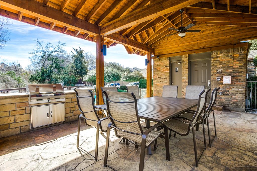 Oaks On Montfort Condos - Residential