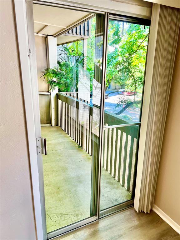 4859 Cedar Springs Road 257
