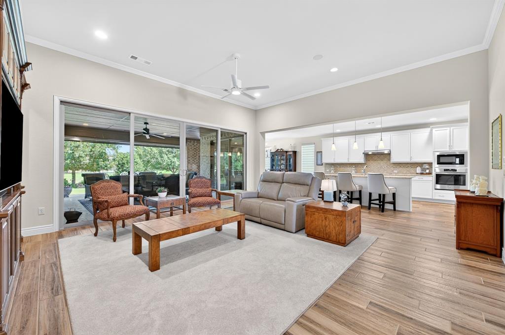 12104 Willet Way