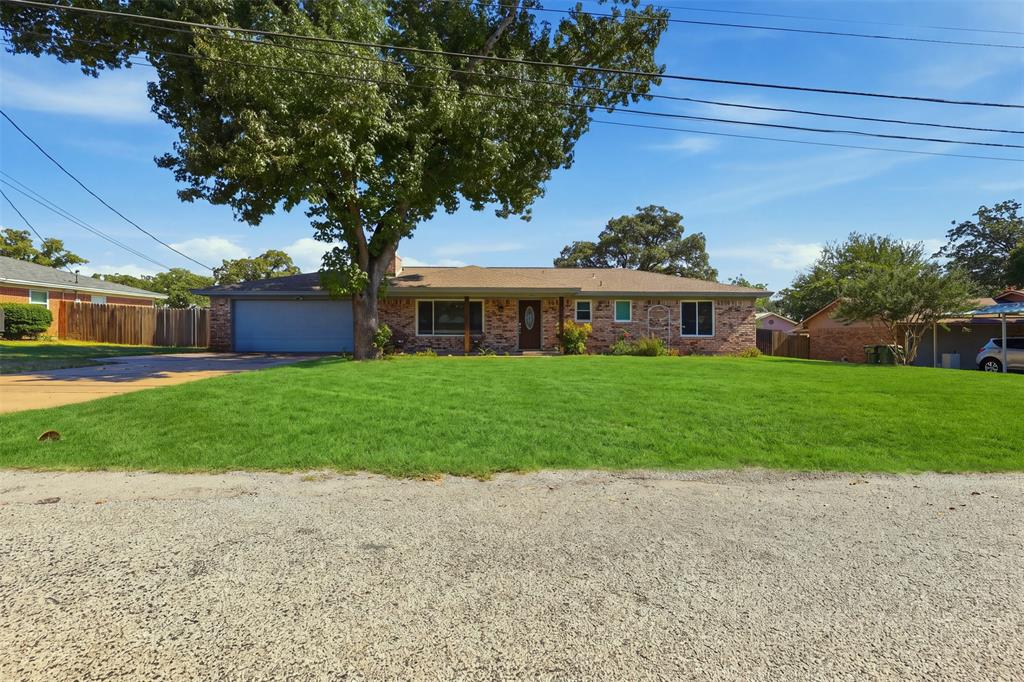 2609 Oaks Drive