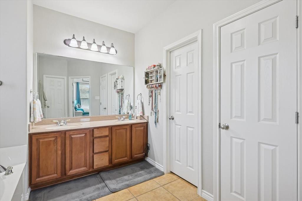 Oak Valley Estates - Residential